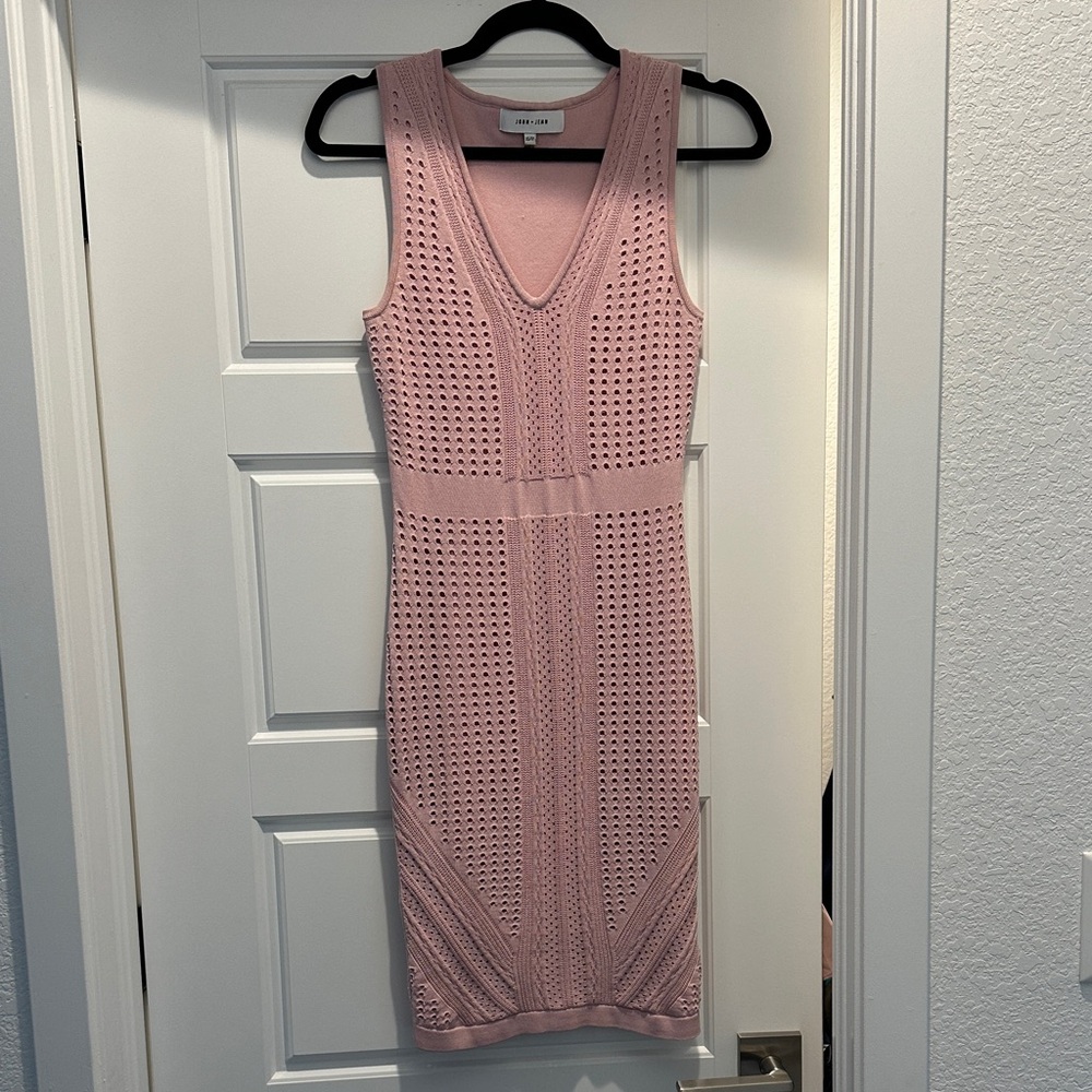 John + Jenn Pink Sleeveless Knit Midi Dress